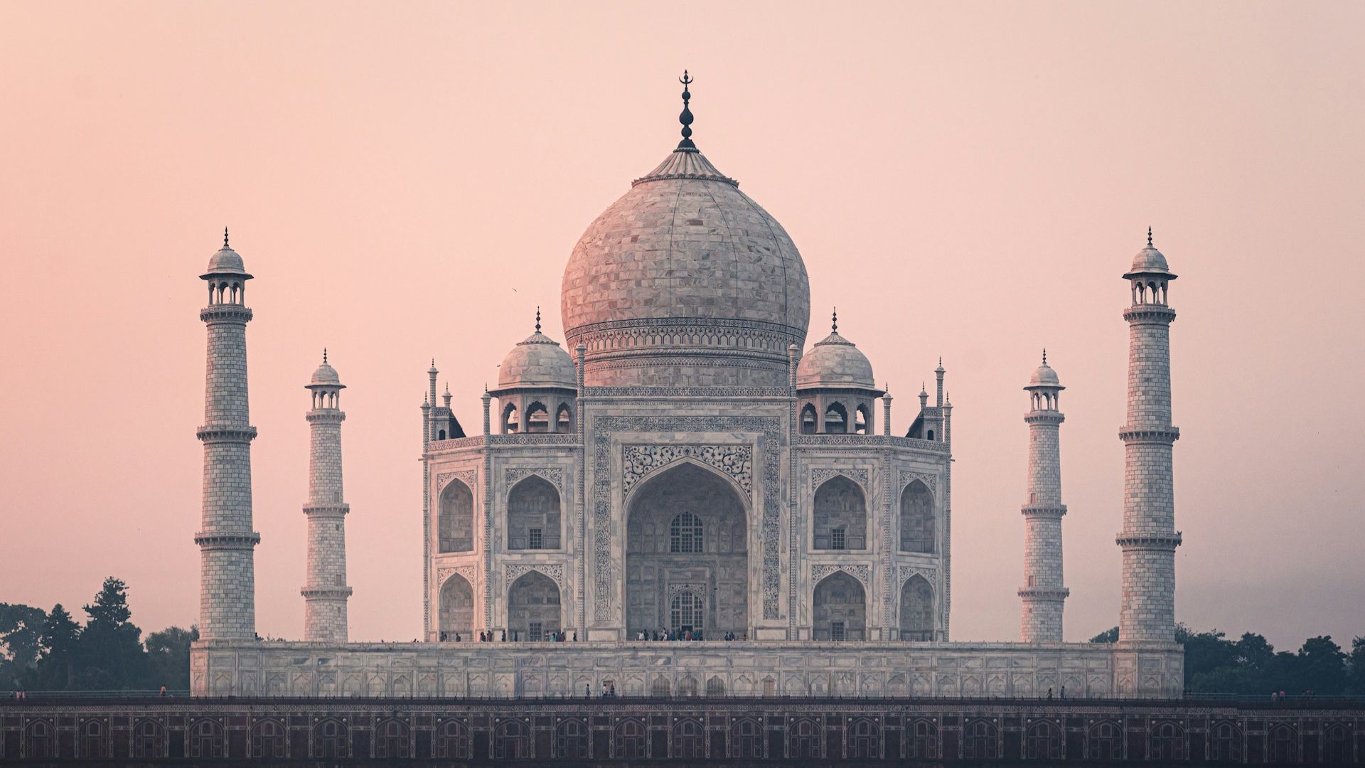 Agra travel destination in North India